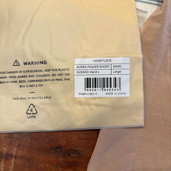 Honeylove Super Power Shorts size Large in Sand Color - Picture 2 of 5